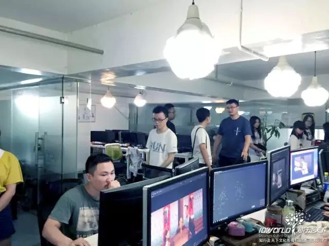 深圳知行走天下文化传播有限公司     